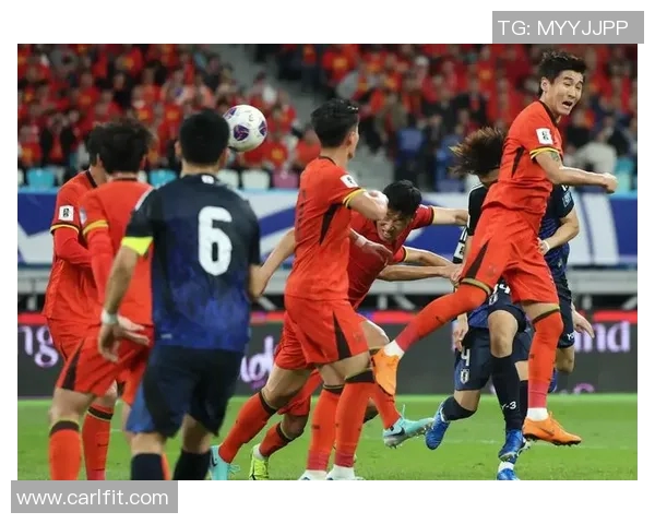 赛后分析：上海足球队与广州足球队的团队协作表现及其影响因素探讨