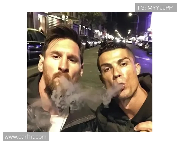 足球明星个人抖音精彩瞬间合集揭秘他们的训练生活与场外趣事