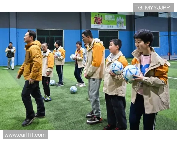 足球明星为中国慈善事业贡献力量的真实情况揭秘