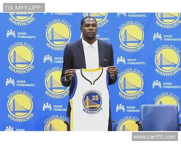 足球明星中是否存在身穿35号球衣的传奇人物探讨