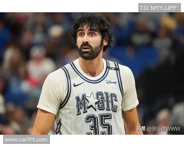 足球明星分享对其他球员比赛表现的独特见解与评价