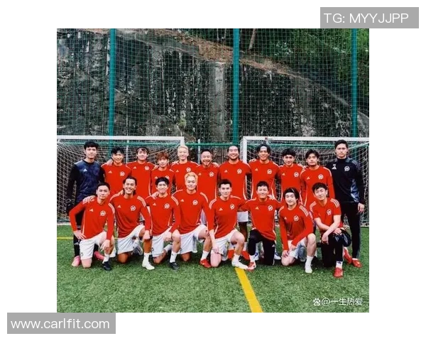 足球明星场外生活精彩瞬间合集尽享他们的真实与魅力