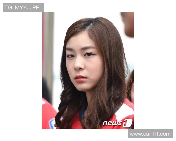 足球明星彩报的精彩内容揭秘包括球员动态赛事分析和精彩瞬间回顾