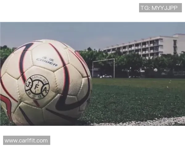 足球明星汽车摆件组合打造个性车内风格彰显运动魅力与时尚品味 足球明星汽车摆件组合打造个性车内风格彰显运动魅力与时尚品味