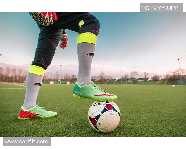 足球明星的休闲生活揭秘他们的爱好与娱乐活动全解析 足球明星的休闲生活揭秘他们的爱好与娱乐活动全解析