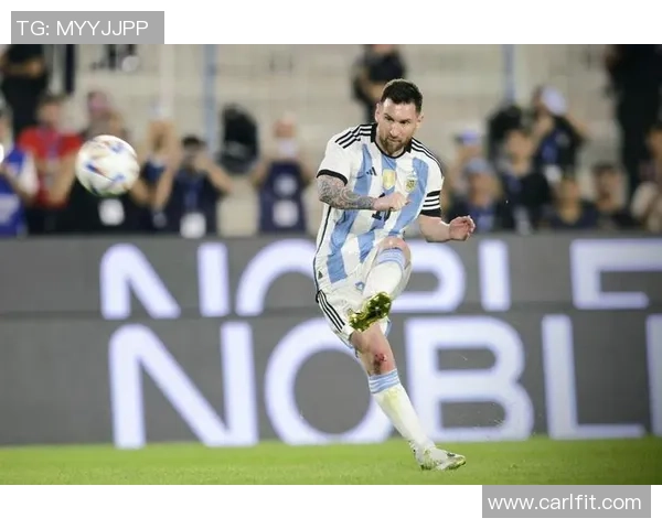 足球明星绰号茄盒的传奇故事与赛场背后的趣闻揭秘